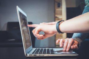 How to determine what insurance carrier is best for you