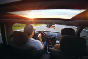 How to avoid distractions when driving a vehicle in Pleasantville, NY